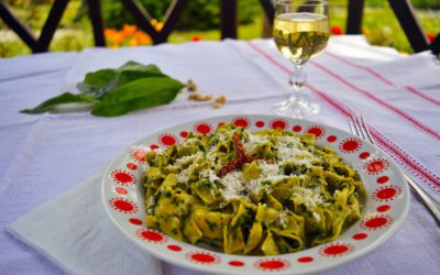 Széles metélt medvehagyma pesztóval avagy tagliatelle al pesto all’aglio orsino