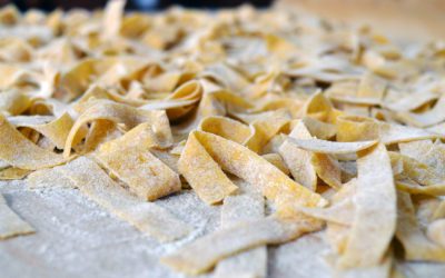 Csináljunk finom házi tésztát – széles metélt