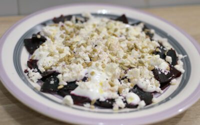 Sült cékla joghurttal és feta sajttal